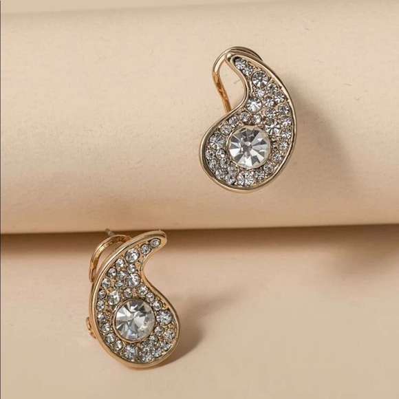 Jewelry - Rhinestone Earrings